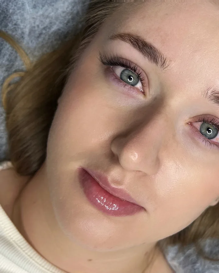 przedłużanie rzęs Poznań – Wonderful Beauty 3